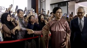 Lepas Jabatan Menteri, Sri Mulyani Disambut Haru Pegawai Kemenkeu