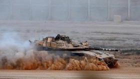 Milisi Palestina Ledakkan Tank Israel, 4 Tentara IDF Tewas