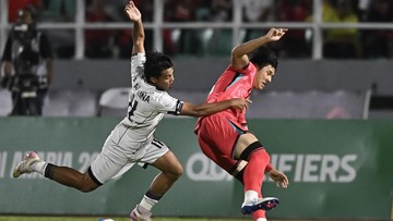 Berita Panas dari Dunia Sport CNN : Babak 1: Dibobol Tendangan Geledek, Timnas Indonesia U-23 vs Korea 0-1