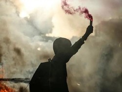 Aksi Demo Blokir Semuanya Muncul di Prancis, Puluhan Orang Ditangkap