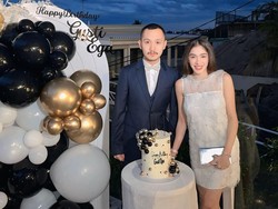 Sosok dan Agama Gusti Ega Kekasih Baru Angel Karamoy