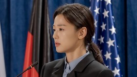 Sinopsis Tempest, Jun Ji-hyun dan Gang Dong-won Terlibat Spionase