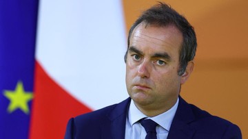 Macron Tunjuk Sebastien Lecornu jadi PM Baru Prancis