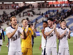 Inggris Perkasa, Serbia Bak Tim Medioker