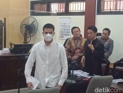 Jonathan Frizzy Disebut Sempat Pakai Vape Berisi Etomidate di Bangkok