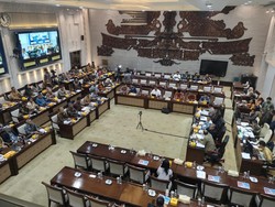Komisi XI DPR Sambut Menkeu Purbaya, Sampaikan Prihatin Rumah Srimul Dijarah
