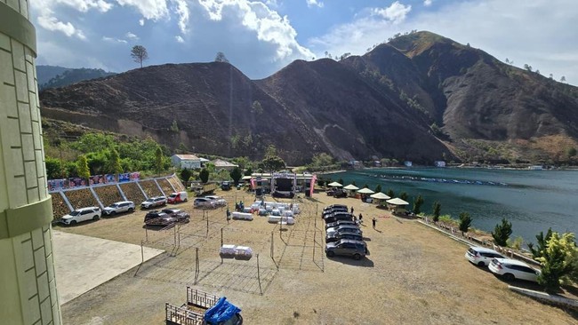 TeRuCI Kumpul di Danau Toba Rayakan Hari Jadi ke-18 Sekitar 250 anggota bersama 120 unit kendaraan tumpah ruah di Kawasan Danau Toba, Sumatera Utara, pada 4-8 September 2025.