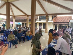 Tunaikan Janji, Bupati Jember Cairkan Honor Guru Ngaji