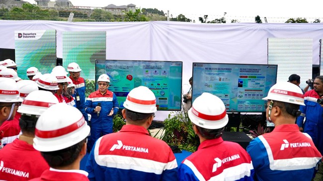 Pertamina Hadirkan Teknologi Modern AEM untuk Produksi Hidrogen Hijau Teknologi elektrolisis membran modern (Anion Exchange Membrane/AEM) lebih ramah lingkungan, hemat energi, dan efisien dibandingkan teknologi konvensional.
