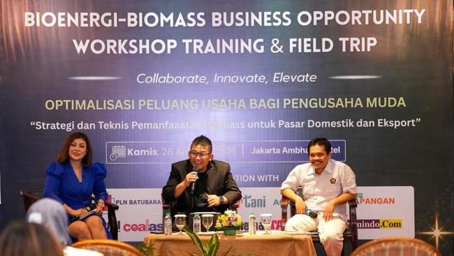 Bioenergi menjadi kunci transisi energi nasional dengan target 9 juta ton biomassa pada 2030, Peluang usaha terbuka luas, mendukung ekonomi kerakyatan.