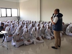 Pelajar SMA di Pasuruan Dapat Sosialisasi Bahaya Narkoba dari Polisi