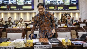 Purbaya Cerita Dicap Sombong Istri Gegara Ingin Terbangkan Ekonomi RI