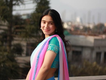 img-title Potret Aktivis Wanita Viral Sebut Pendemo Remaja Nepal Diperkosa karena Tolak Korupsi