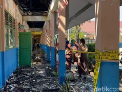 KBM Tetap Berjalan Usai SMP 20 Jambi Terbakar, Siswa Belajar di Laboratorium