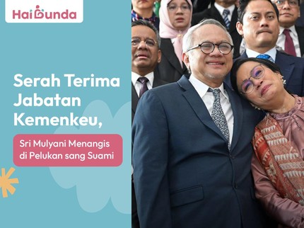 Serah Terima Jabatan Kemenkeu, Sri Mulyani Menangis di Pelukan sang Suami