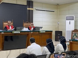 Keluarga dr Aulia Kecewa 3 Terdakwa Bullying PPDS Undip Dituntut Ringan