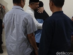 Ucapan Syukur Istri Pembuat Uang Palsu Usai Suami Divonis 4 Tahun Penjara