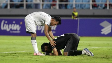 Sorotan Dunia Olahraga CNN Sport : FOTO: Timnas Indonesia U-23 Dijegal Korea