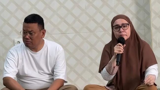 Tangis Astrid Kuya Usai Rumah Dijarah Massa: Tak Ada Uang DPR Bangun Rumah Itu