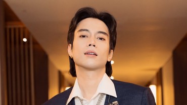 img-title Terpopuler: Tubuh Kurus Vidi Aldiano hingga Curhatan Angbeen Rishi
