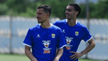 Berita Panas dari Dunia Sport CNN : Sinyal Thom Haye dan Eliano Debut di Persib vs Persebaya