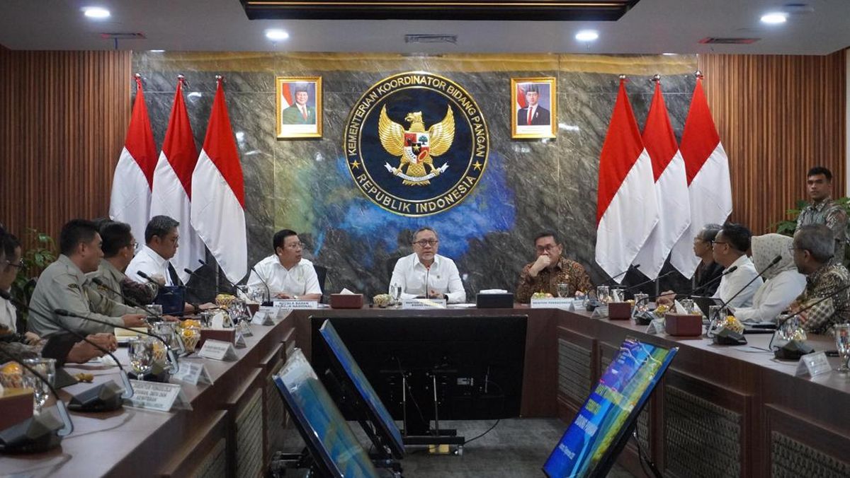 Zulhas Perketat Pengawasan Gula Rafinasi Usai Bocor ke Pasar