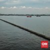 Nelayan Ngeluh Tangkapan Ikan Anjlok 70% Imbas Tanggul Beton Cilincing