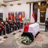 FOTO: Penghormatan Terakhir Menlu Sugiono untuk Mendiang Zetro Purba