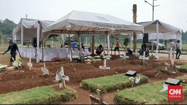 Jenazah staf KBRI Peru Zetro Leonardo Purba akan dimakamkan siang ini di TPU Sari Mulya Tangsel.