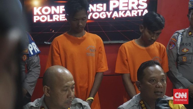 Polisi menangkap pelaku pelemparan molotov dan perusakan enam pos polisi atau pospol di wilayah Kota Yogyakarta serta Kabupaten Sleman, DIY.