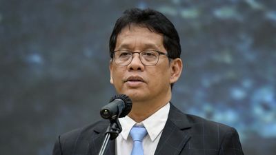 Purbaya Pastikan Cukai hingga Harga Rokok Tak Naik di 2026