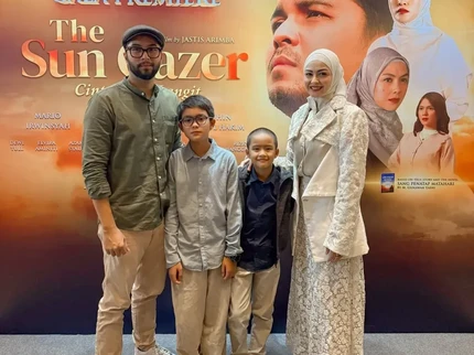 Terpopuler: Potret Terbaru Revalina S Temat Bareng Suami dan Anak
