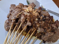 Setengah Abad Eksis, Sate Domba Garut Matuh Terancam Tak Ada Penerus
