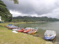 Long Weekend Maulid Nabi Bawa Berkah ke Telaga Ngebel