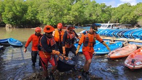 FOTO: Banjir Besar di Bali Tewaskan 14 Orang, Ratusan Mengungsi