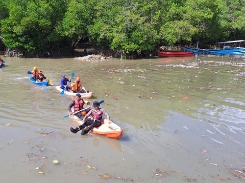 4 Jenazah Korban Banjir Ditemukan di Muara Waduk Tukad Badung Bali 