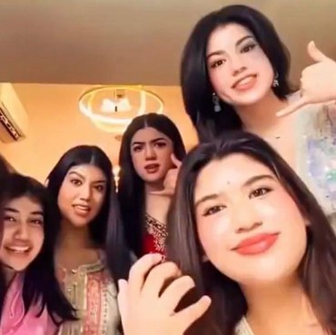 Sosok 4 Nepo Baby Nepal yang Suka Flexing di Medsos