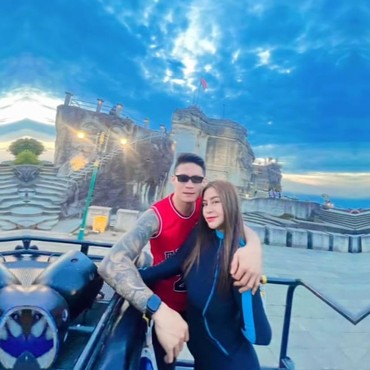 Janji Suami Berondong Anisa Bahar Usai Resmi Menikah