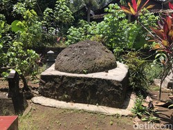 Melihat Batu Lesung di Tangisan Sleman, Konon Jadi Penjara Sri Tanjung
