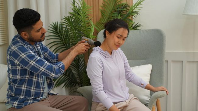 Bolehkah Ibu Hamil Gunakan Alat Pijat Elektrik untuk Meredakan Nyeri Punggung? Simak Kata Pakar
