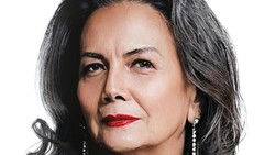 Resonansi Dramaturgi Christine Hakim