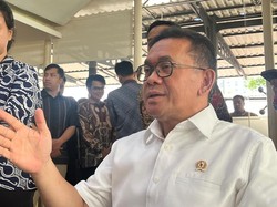 Pemerintah Tahan Impor Gula Kristal Mentah 200 Ribu Ton