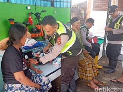 Korban Banjir di Jembrana Mulai Terserang Penyakit Kulit