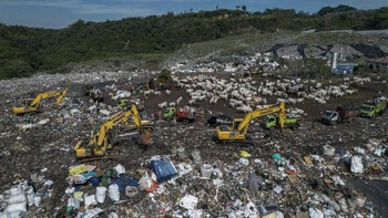 FOTO: Gunung Sampah di Jateng Akan Disulap Jadi Sumber Energi Listrik