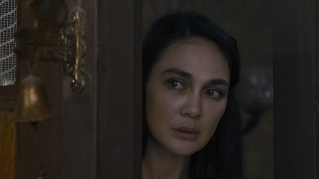 Sukma merupakan film horor Indonesia terbaru yang menampilkan Luna Maya, Christine Hakim, hingga Fedi Nuril sebagai pemeran utama.