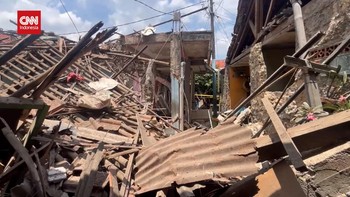 VIDEO: Porak-poranda Rumah Warga imbas Ledakan di Pamulang