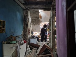 Video: Pemilik Rumah dengar Gemuruh-Bau Asap Sebelum Ledakan di Pamulang