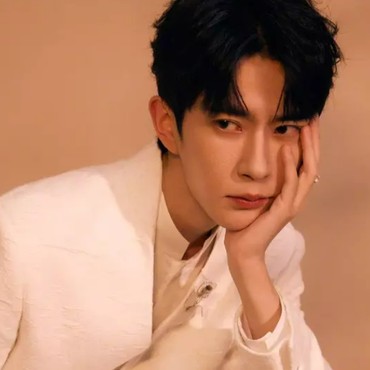 Detik-detik Aktor China Yu Menglong Ditemukan Meninggal Dunia