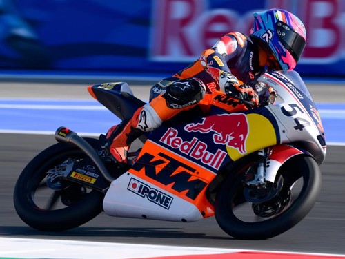 Veda Ega Gagal Juara Dunia Red Bull MotoGP Rookies Cup 2025