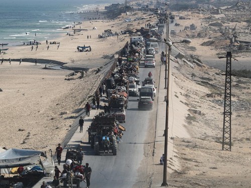FOTO: Derita 250 Ribu Warga Gaza Diusir Pasukan Israel